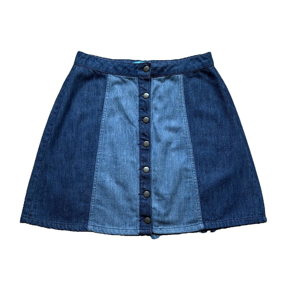 (NEW) Buttons 6-Panel Button-Front Denim Skirt